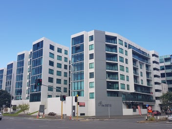 Image 1 of 18