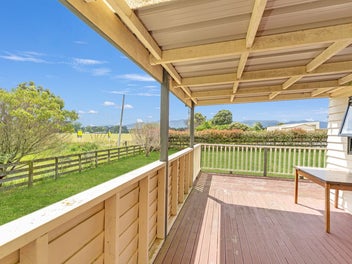 2768 Lake Ferry Road, Pirinoa Martinborough