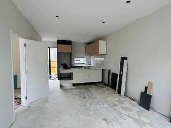 Brand New Homes in Sought-After Wattle Downs!