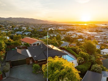 Room for Everyone, Right by the Beach
