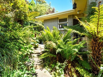 A Sunny One-Bedroom Gem with Tranquil Surroundings