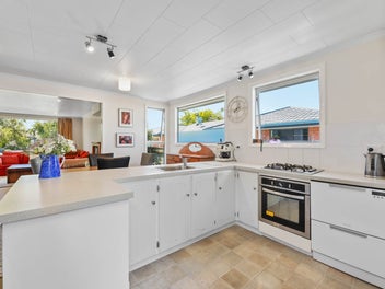 Sustainable Living In A Garden Paradise