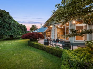 Exclusive Estate - 4 Poynter Street