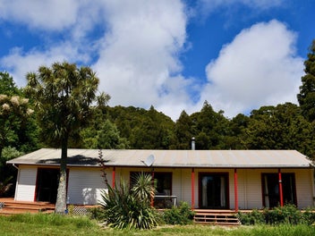 Image 1 of 31