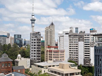 Motivated Overseas Vendor—Must Sell!