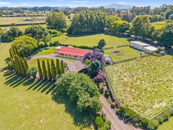 Timeless Lifestyle Living in Tamahere