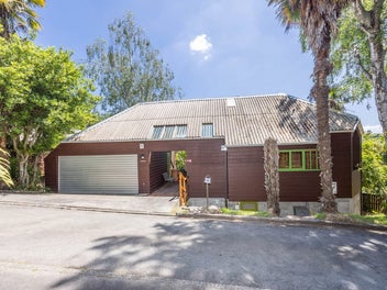 Riverside Living, Renovate, Capitalise!