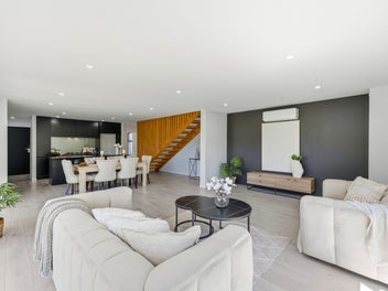 Modern Comfort, Beautifully Delivered!