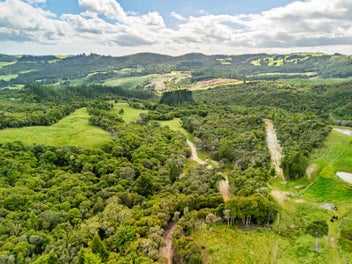 Beautiful Lifestyle Lot 20 Minutes From Kerikeri