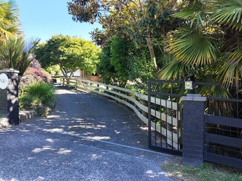 Blue Chip Location with Income