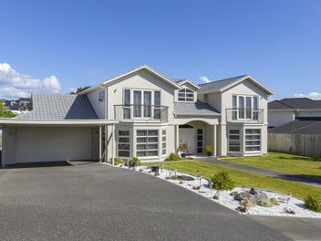 Elite Asian inspired family home