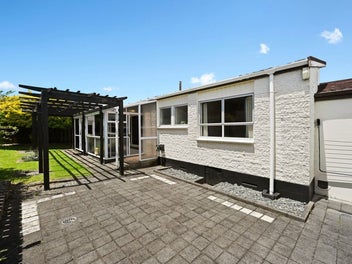 Sharp Price - Serious Seller!