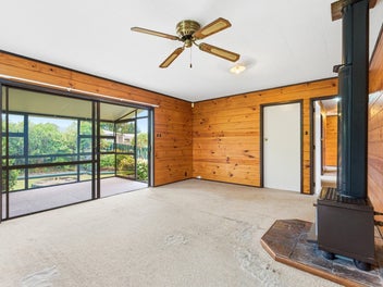 LOW MAINTENANCE with FOUR BEDROOMS!