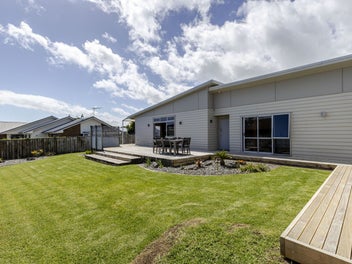 Exceptional Garaging - Effortless Living