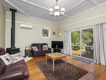 Relocated 2006, Charming Cottage