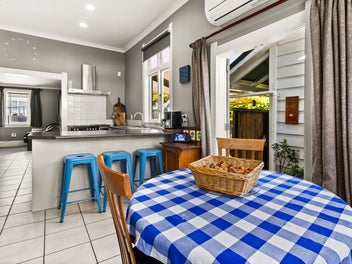 Discover the Charm of this Stunning Mayfair Villa