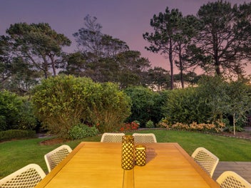 Serene, low-maintenance living