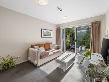 Live, Invest or Holiday Here!