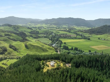 A Private Sanctuary in the Heart of the Coromandel