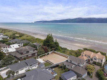 BUILD ON THE BEACH - FLAT SITE