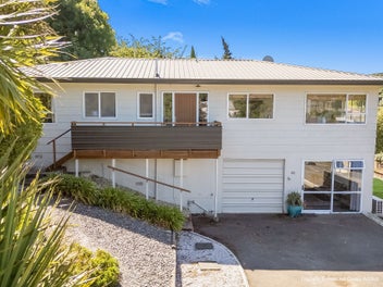 A Versatile Family Home with Outlook and Options