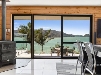 North facing - Waterfront Sanctuary!