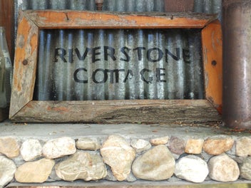 Riverstone Cottage - Ripe for Renovation