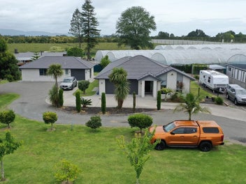 Dual living on a spacious lifestyle section