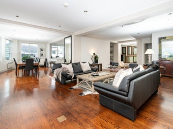 Exclusive City Living – Style,...