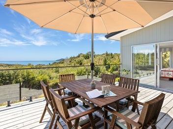 Secluded coastal living