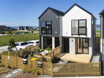 Fantastic Location Near the Harbour