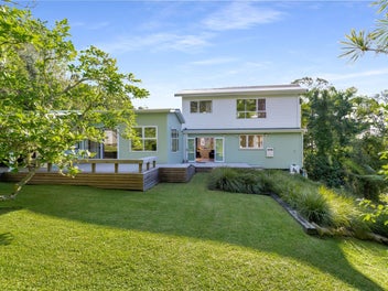 Cliffy's Hampton Getaway