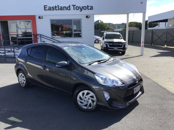 2016 Toyota Aqua 1.5 Hybrid G Hatch