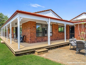 A Timeless Home with Space to Flourish