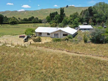Straw bale dream, off-grid haven