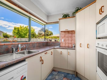 WHERE SCHIST CHARM MEETS MODERN COMFORT