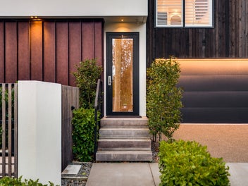 Smart Design, Prime Location