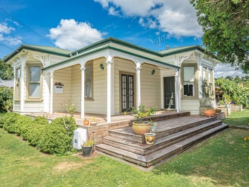 Timeless villa living