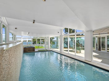 Waterfront Luxury, Legacy on Point