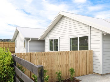 40 JAMES LINE - NEW HOUSE NEW SUBDIVISION !