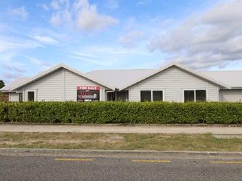 40 JAMES LINE - NEW HOUSE NEW SUBDIVISION !