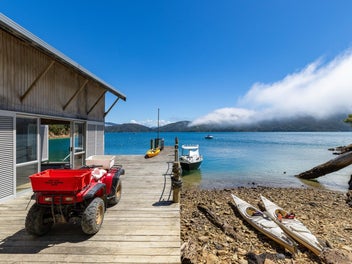 Bach, boatshed, jetty, mooring, and beach!