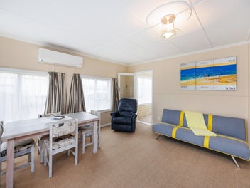 Super tidy on Seabury