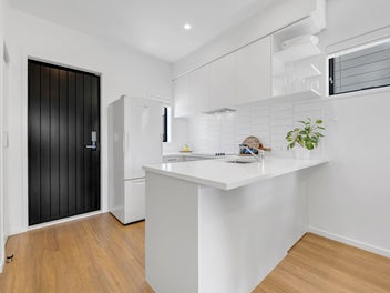 Modern Living with Parkside Serenity