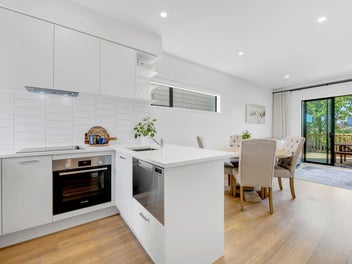 Modern Living with Parkside Serenity