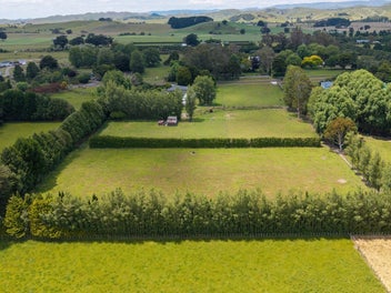 Create your own dream lifestyle in Woodville