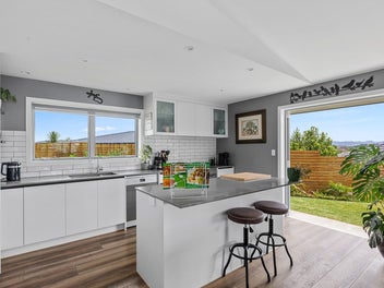 Standout Position: Home and Garden Haven