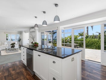 Outstanding three for one in coveted Harvey Street