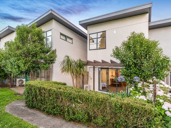 Smart Buy! Affordable Modern Townhouse