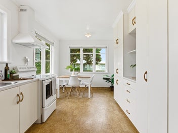 Explore Egmont - 1,007 m2 section!